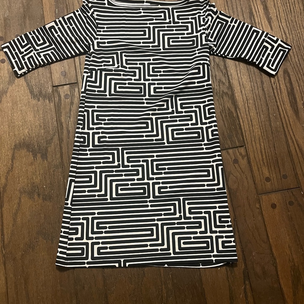 Wish Black and White Sheath Dress 3/4 Sleeve Bateau Neckline